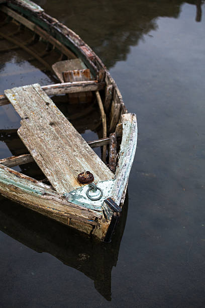 istock Sunken fishing boat 500341059