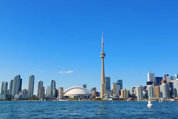 istock Toronto skyline in the day 500363589