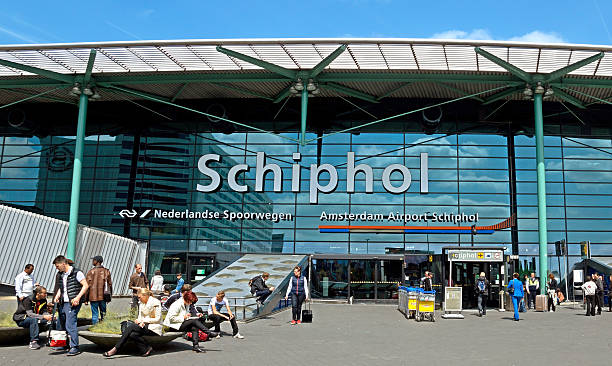 flughafen amsterdam-schiphol - amsterdam airport stock-fotos und bilder