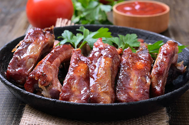 istock Grilled pork ribs in frying pan 500400556
