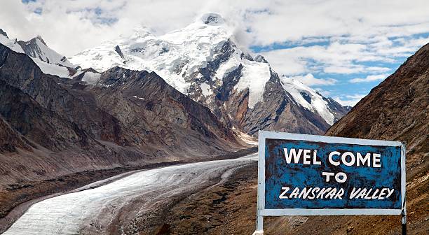 istock Darang Durung, or Durung Drung Glacier 500484600