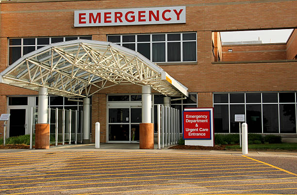 istock emergency room entrance 500521287