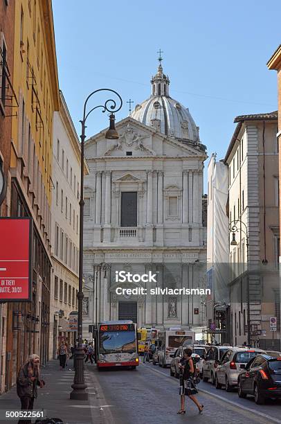 Iglesia De San Andrés En Roma Foto de stock y más banco de imágenes de Antiguo - Antiguo, Arquitectura, Barroco