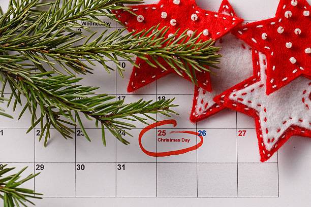 istock Highlighting christmas date on calendar 500547892