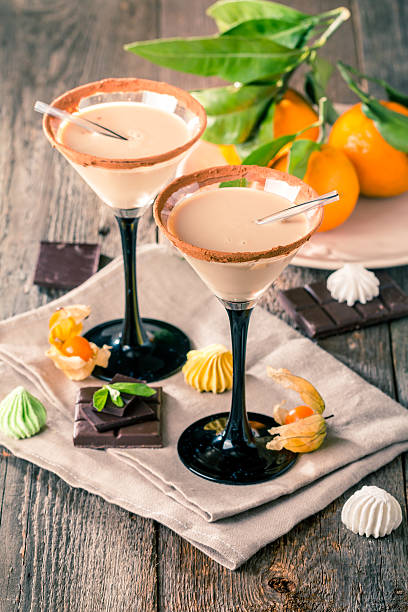 istock Irish cream liqueur in a glass 500564632