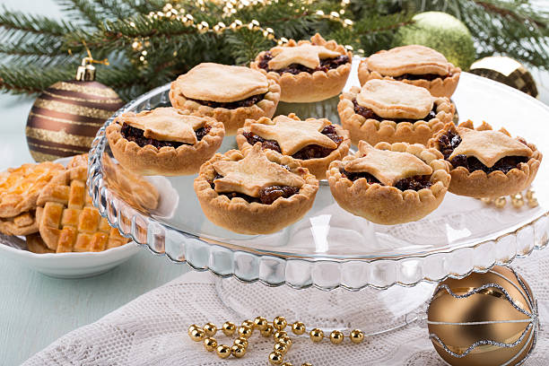 istock Traditional homemade fruit mince pies 500592028