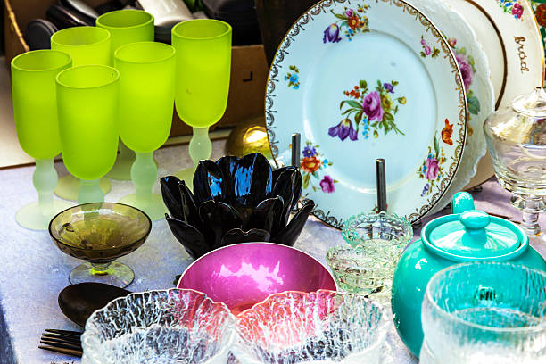 istock China and  glassware on outdoor second hand market. 500602852