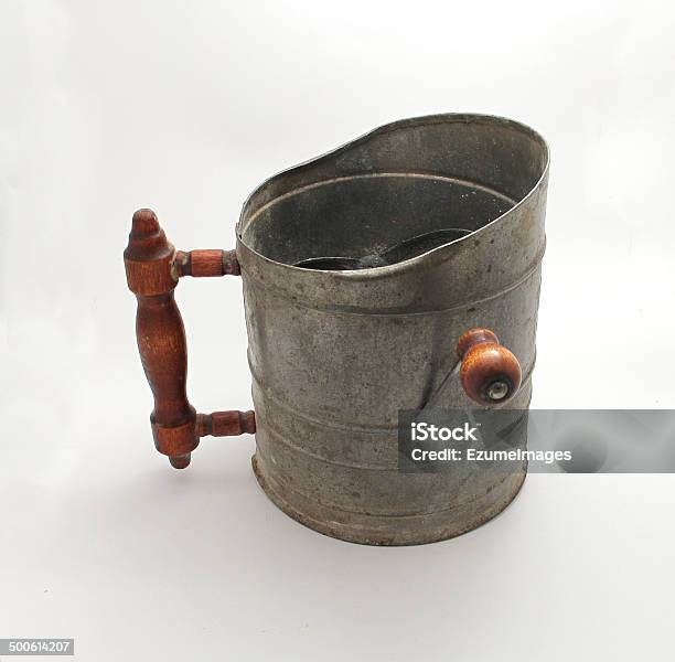 Vintage Bakeware Flour sifter (JAS) Vintage Bakeware Flour sifter (JAS)