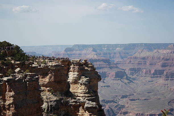 вид из yavapai указывают на большой каньон пейзаж, сша - canyon plateau large majestic стоковые фото и изображения