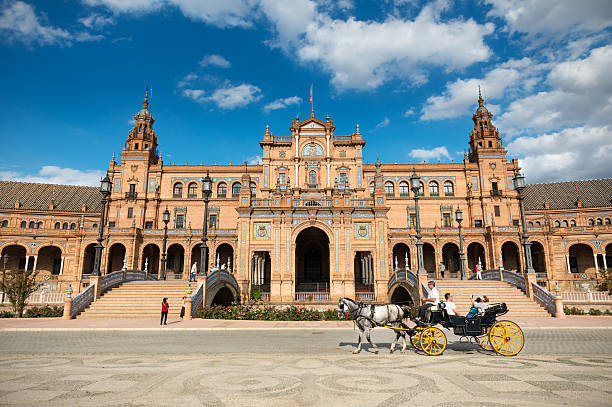 플라자 드 에스파냐 in 세빌랴, 안달루시아 - plaza de espana seville victorian architecture architectural styles 뉴스 사진 이미지