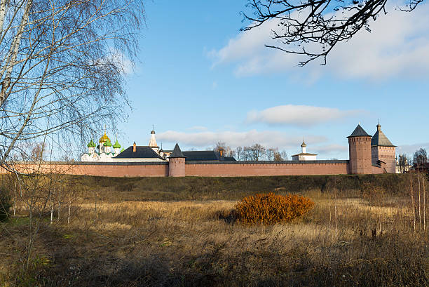istock Wall St. Euthymius monastery in Suzdal, founded at  1350. Golden 500649844