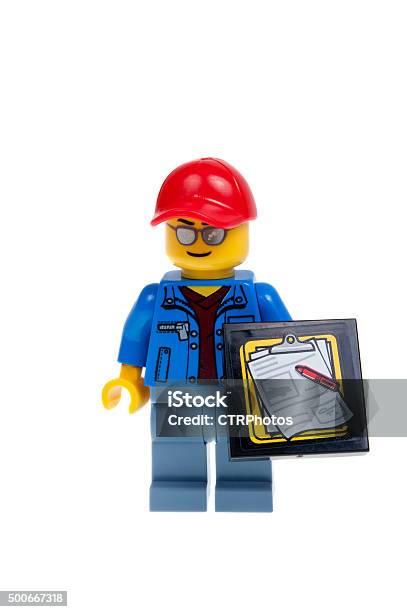 Conductor De Camión Minifigure Lego Foto de y más banco de imágenes de Camionero - Camionero, Bloque de plástico iStock