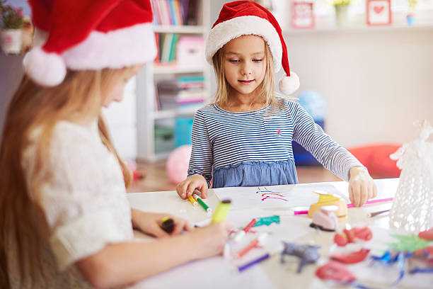 istock Time to make some Christmas paintings 500668414