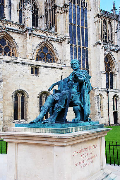 imperador constantino - emperor constantine emperor roman york england - fotografias e filmes do acervo