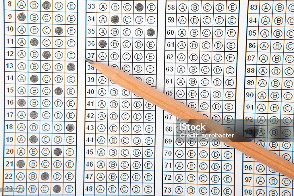 Standardized Test With Pencil Stock Photo - Download Image Now - SAT  Reasoning Test, Check Mark, Choice - iStock