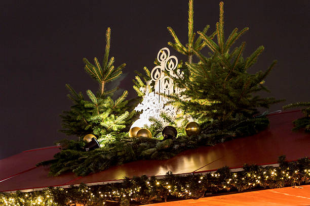 istock Christmas in London 500677356