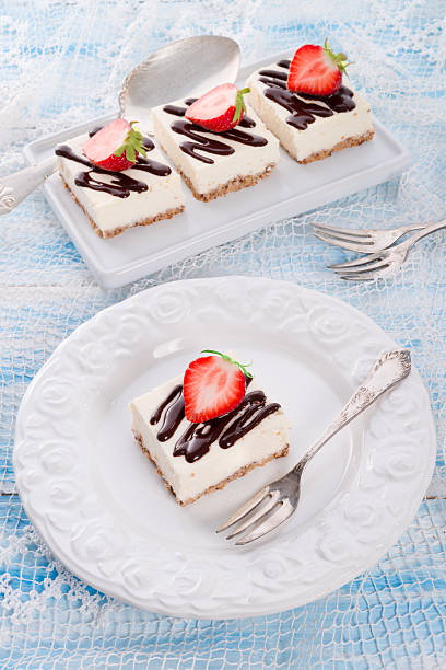 istock Strawberry Chocolate Cheesecake 500684209