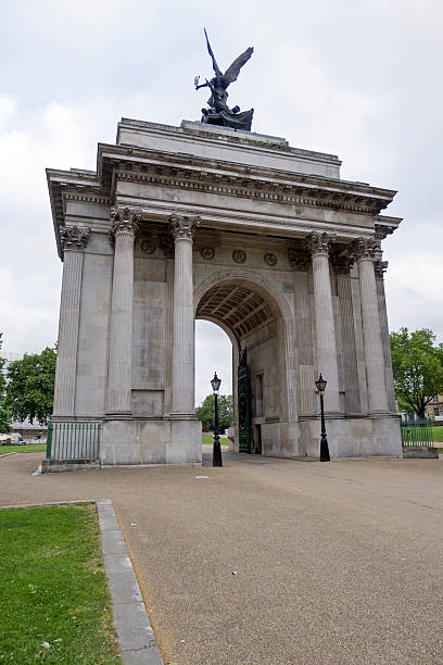 istock Wellington Arch - Hyde Park Corner, London 500703909