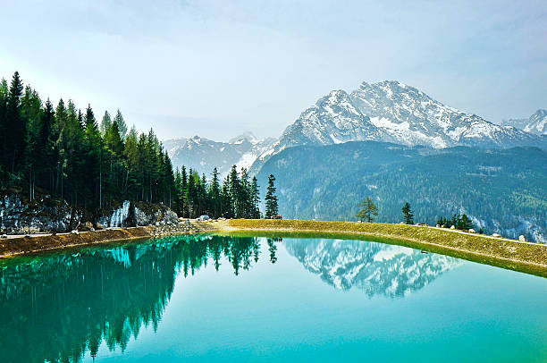 bergsee - wasserspeicher fotografías e imágenes de stock