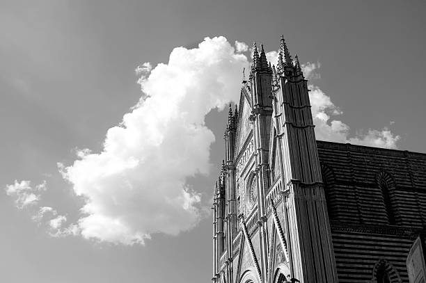 istock Cathedral of Orvieto. BW image 500720587