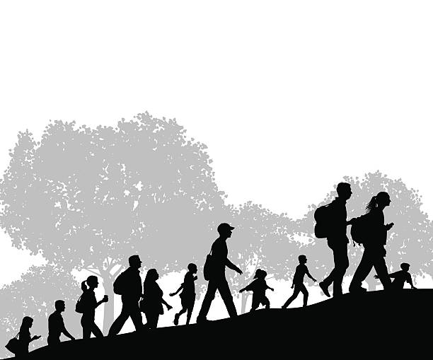 wanderer oder gruppe von menschen in der city park hintergrund - hiking backpacker adventure backpack stock-grafiken, -clipart, -cartoons und -symbole