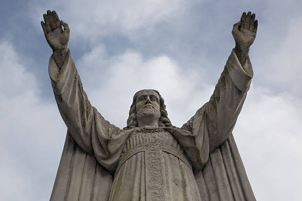 istock Statue Jesus Christ with raised arms 500734840