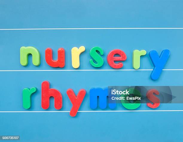 Bunte Magnetischem Buchstaben Rechtschreibung Baby Rhymes Stockfoto und mehr Bilder von Kinderreim