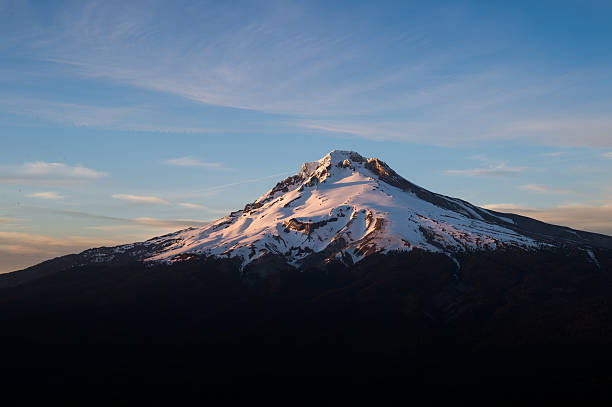 istock Mt Hood near Sunset 500756882