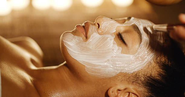 istock Cosmetic Mask On The Face 500778176