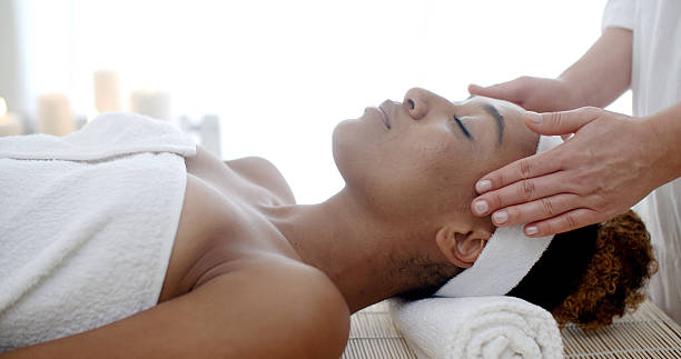 istock Cosmetic Treatment At The Health Spa 500778422