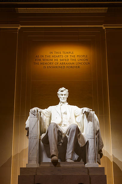 istock Lincoln Memorial at Night 500784972