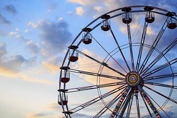 istock Ferris wheel on the background of sky 500805015