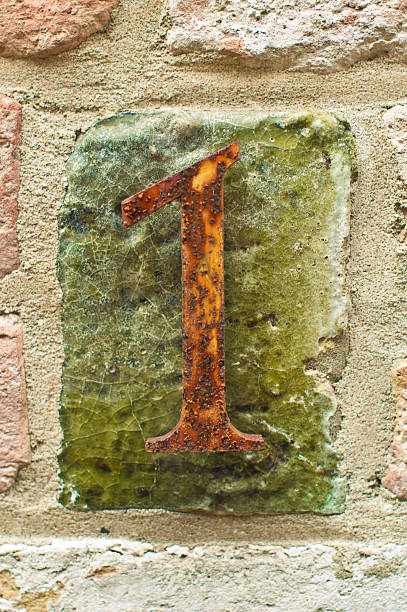 istock The number one on a brick wall 500807051