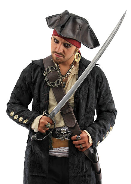 Pirate En Negro Con Espada De Foto de stock más banco de imágenes de Pirata - Pirata, Espada, Hombres - iStock