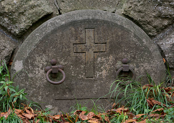 cemetery Gravestones cemetery Gravestones wrongful death stock pictures, royalty-free photos & images