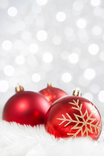 istock Red Christmas Balls on White Defocused Backgorund 500833918