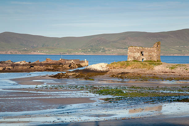 istock Ballingskelligs Castle Beach; Waterville 500840462