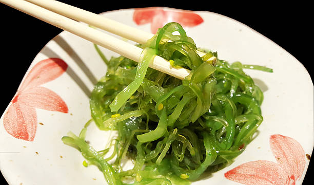 istock Close up a seaweed salad 500900444