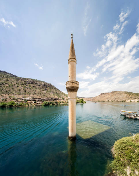 istock Sunken Village Savasan in Halfeti, Sanliurfa Turkey 500926543
