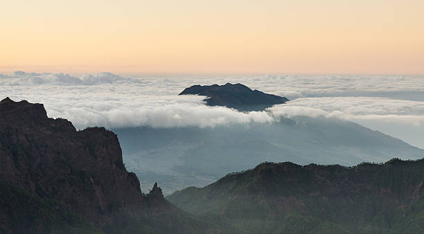 istock Sea of clouds at the Caldera de Taburiente. 500927594