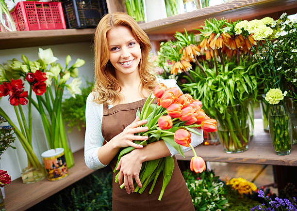 istock Vendor of flowers 500946211