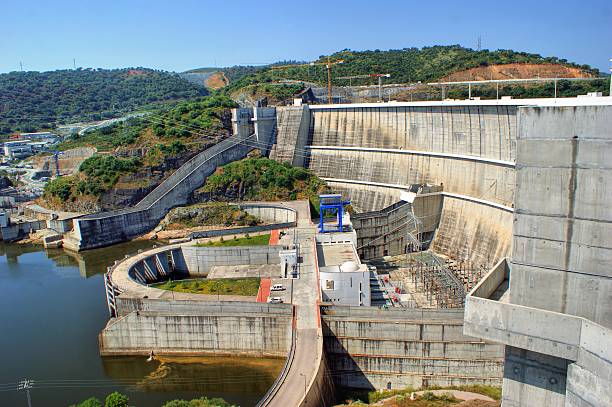 istock Alqueva dam in Alentejo 500948517