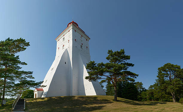 vecchio faro - hiiumaa foto e immagini stock