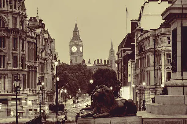 Photo of Street view of Trafalgar Square