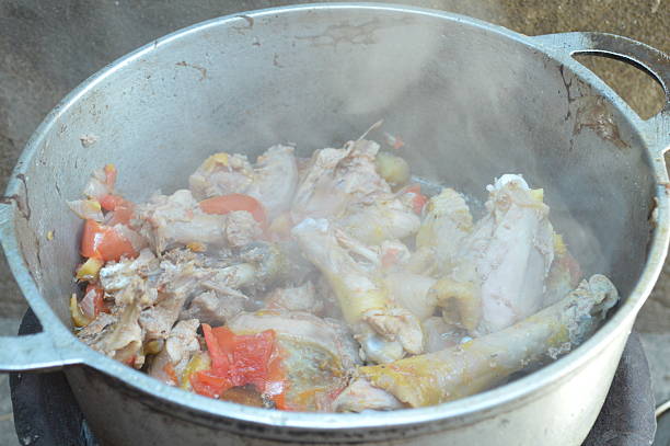 istock chicken sauce in a pot 501001190