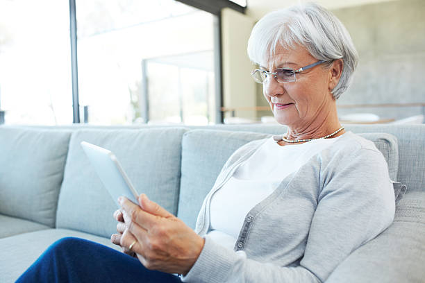 istock Sitting down to read the news 501042065