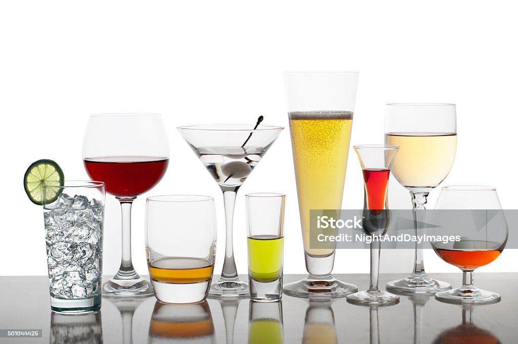 Varietà di bevande Alcholic - Foto stock royalty-free di Cocktail