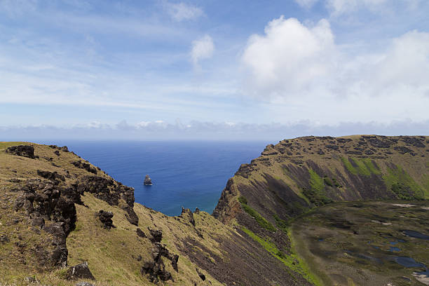 istock Volcano Rano Kau on Rapa Nui, Easter Island 501058420