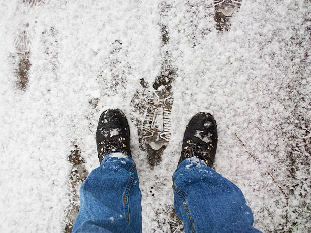 istock Feet in the snow. 501088358