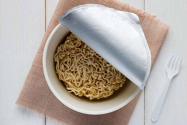 istock instant noodles in a box on a white background 501095630